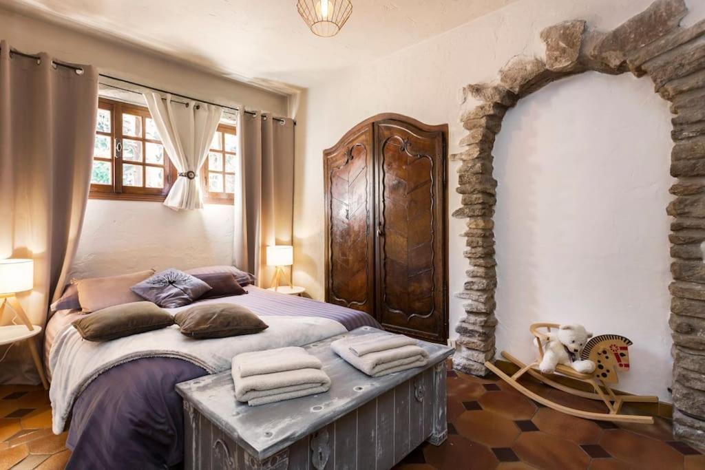 Villa Mas D'Ange En Provence Les Taillades Esterno foto